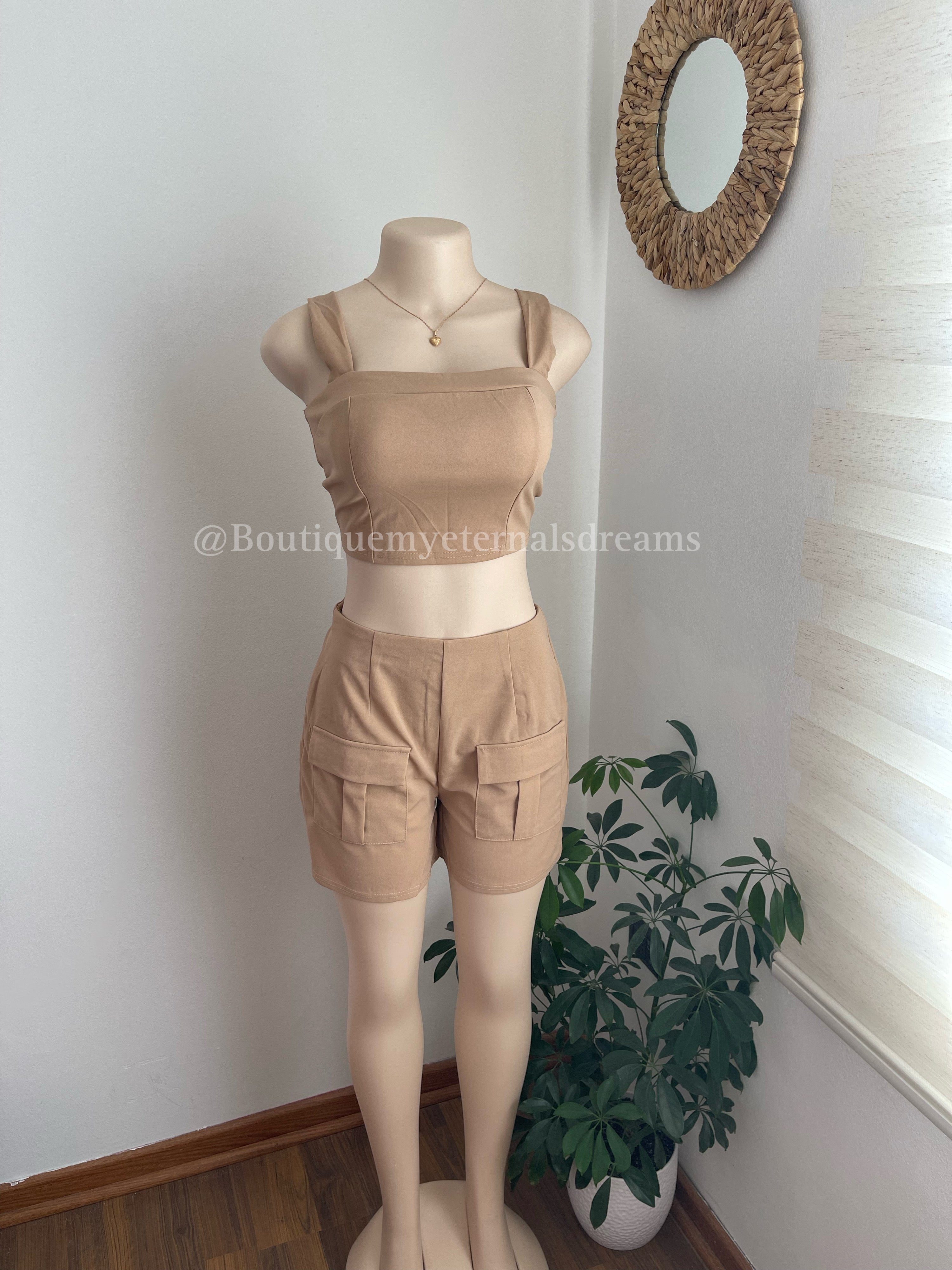 Crop y Short Isa